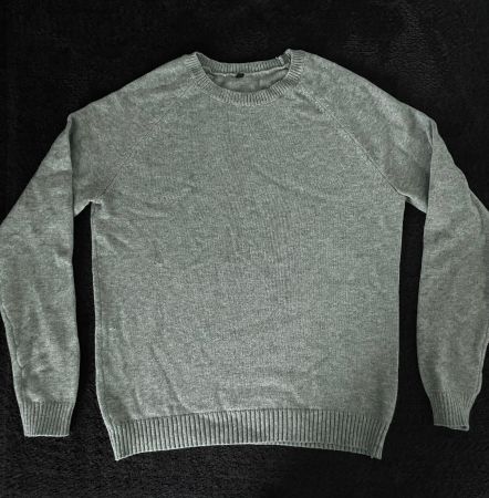 Olivgrün-melierter Strickpulli, Gr M, neu