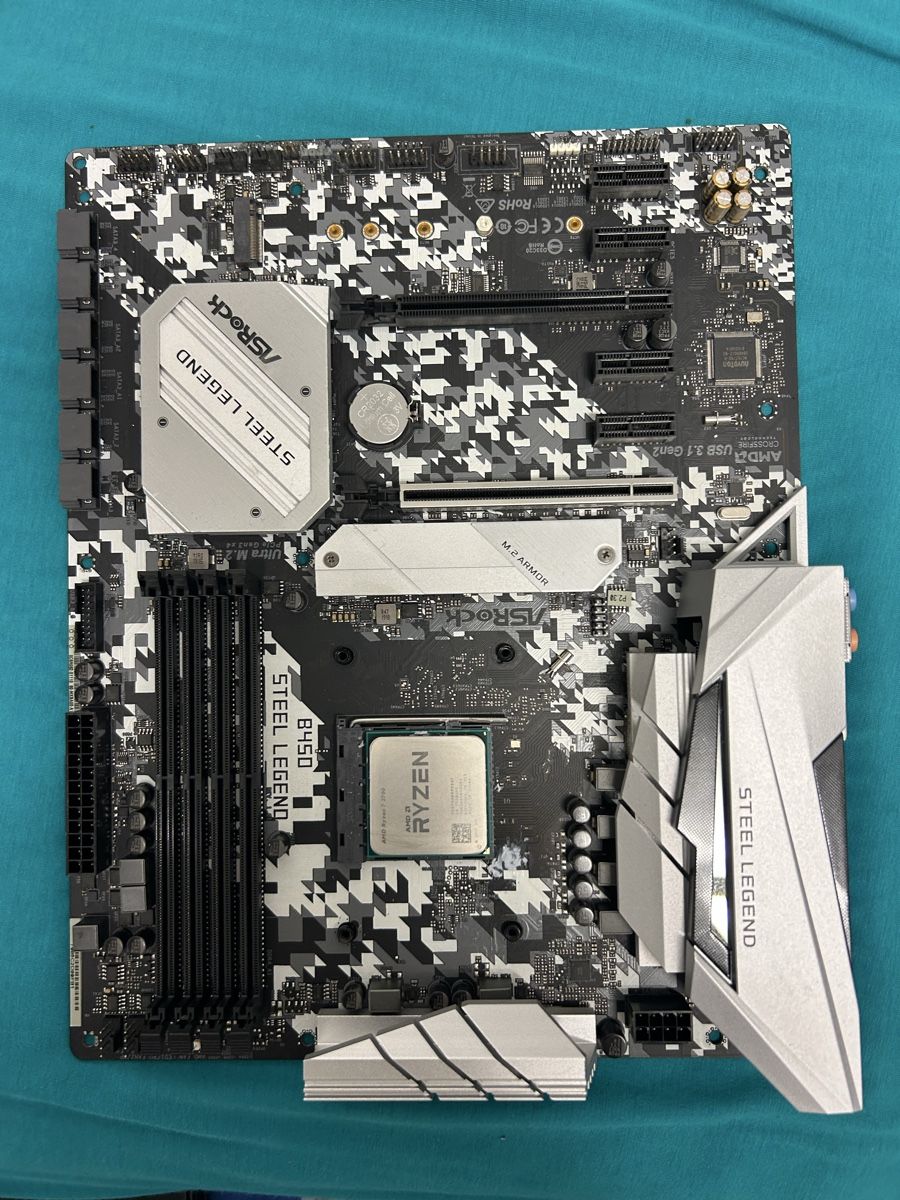 Ryzen 7 2700 + AsRock B450 Steel Legend (D'occasion) à Zürich pour