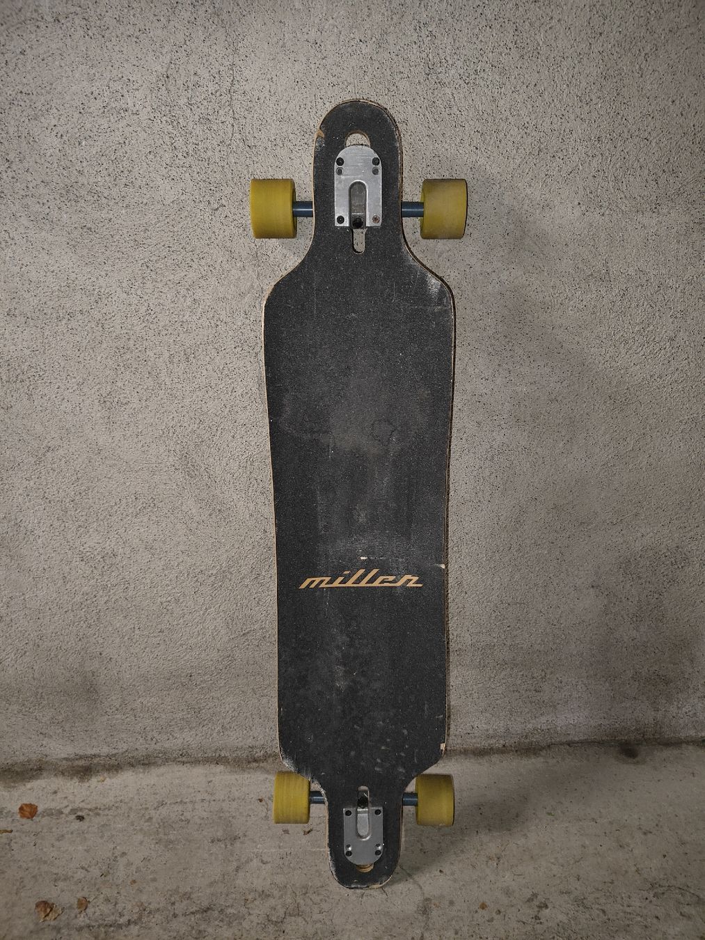 Skateboards: Longboard Miller Division – Usato da Zollikon venduto da EVinceNi