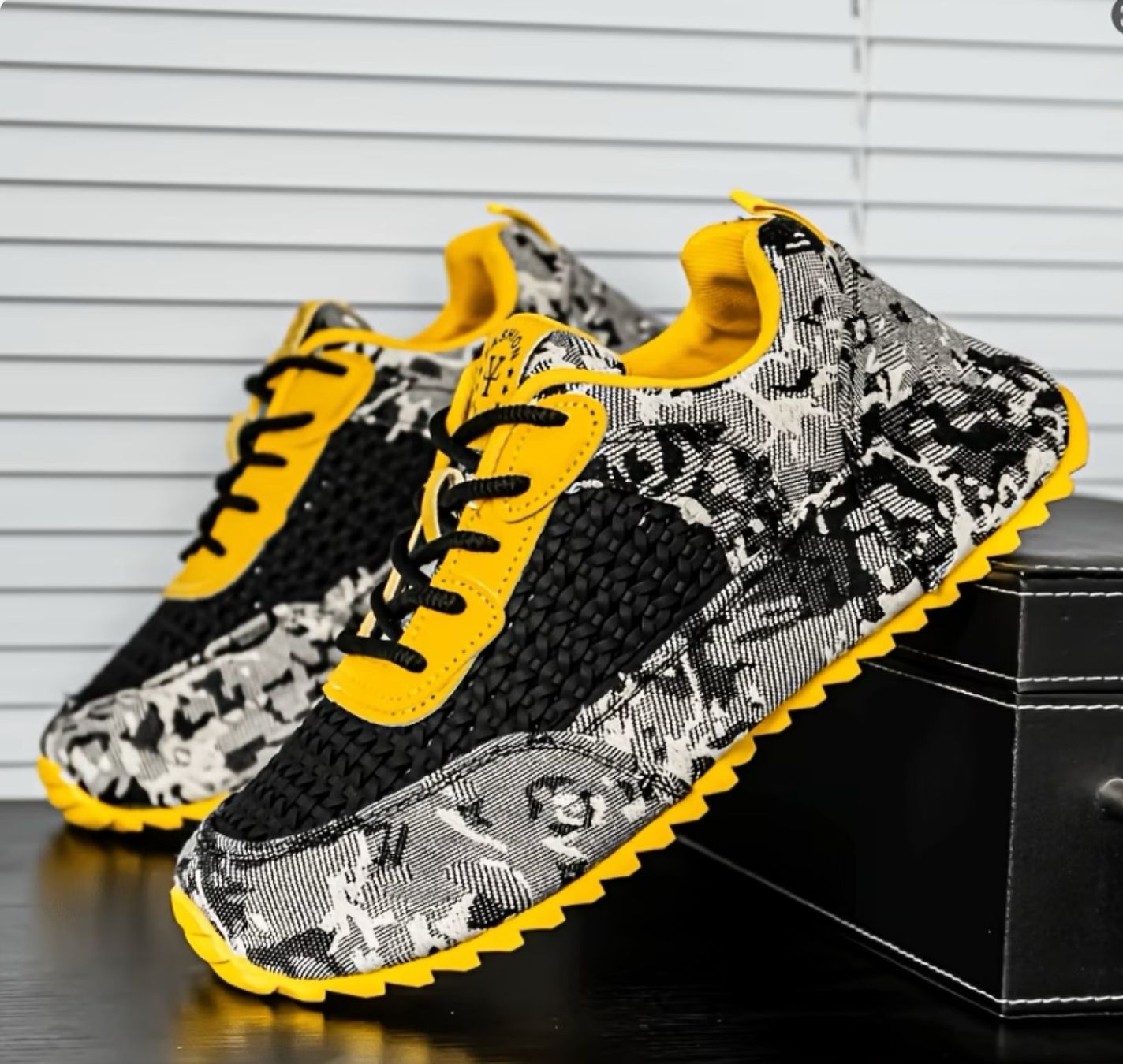Scarpe da uomo: new sport shoes, 42 – Nuovo e nell'imballaggio originale da Altendorf venduto da Ro 3