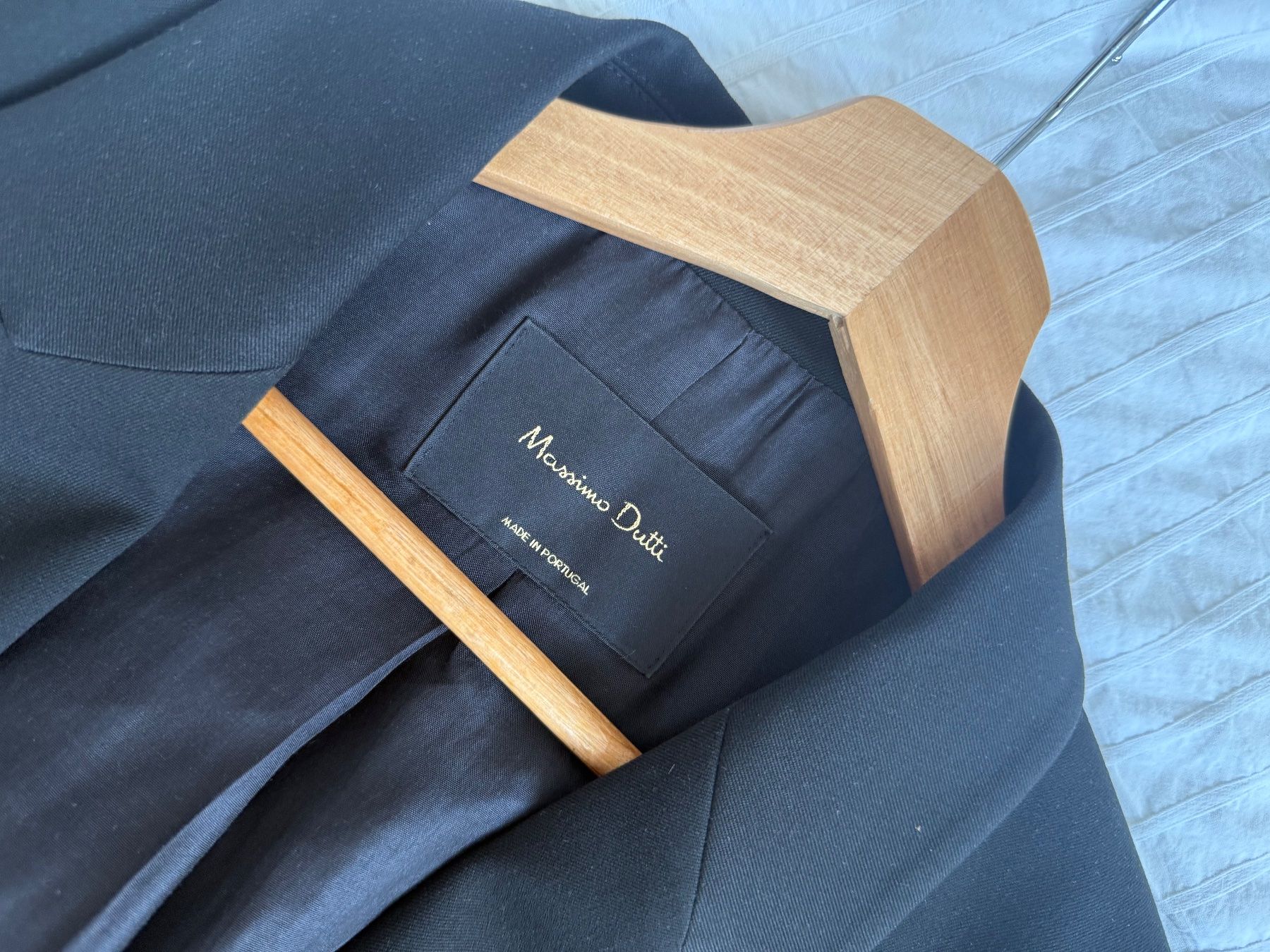 Massimo Dutti Giacche: Massimo Dutti langer schwarzer Blazer Grösse 34 – Usato da Zürich venduto da acrossbridges 5