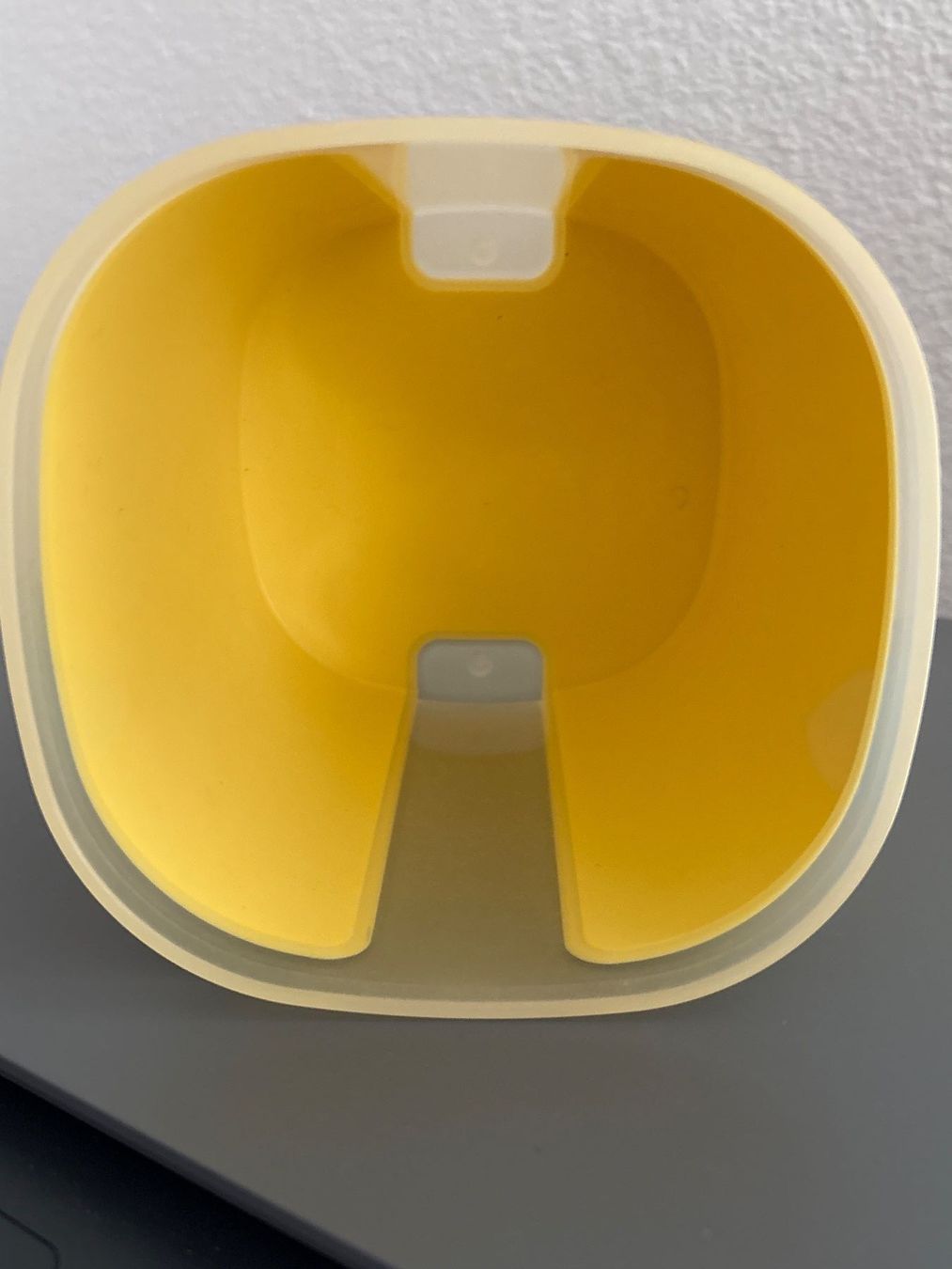 Tupperware Contenitori & Simili: Tupperware Vorratsdose 1.5L gelb gut erhalten – Usato da Ibach venduto da lisch3 3