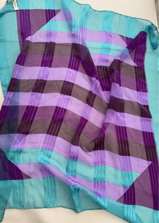 Seiden Foulard 🌸