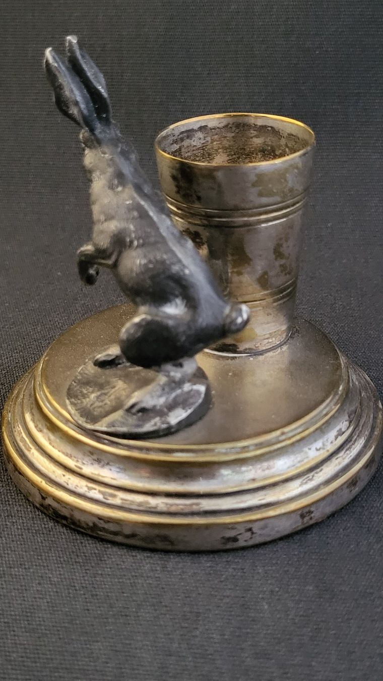 Statuette: Antiker Zahnstocherhalter mit Hase, versilbert – Usato da Basel venduto da spinne02 2
