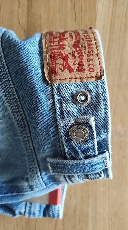 Levi's Jeans: Levi's Cinch Baggy Jeans – Nuovo (secondo la descrizione) da Zürich venduto da chi_8wsy 2