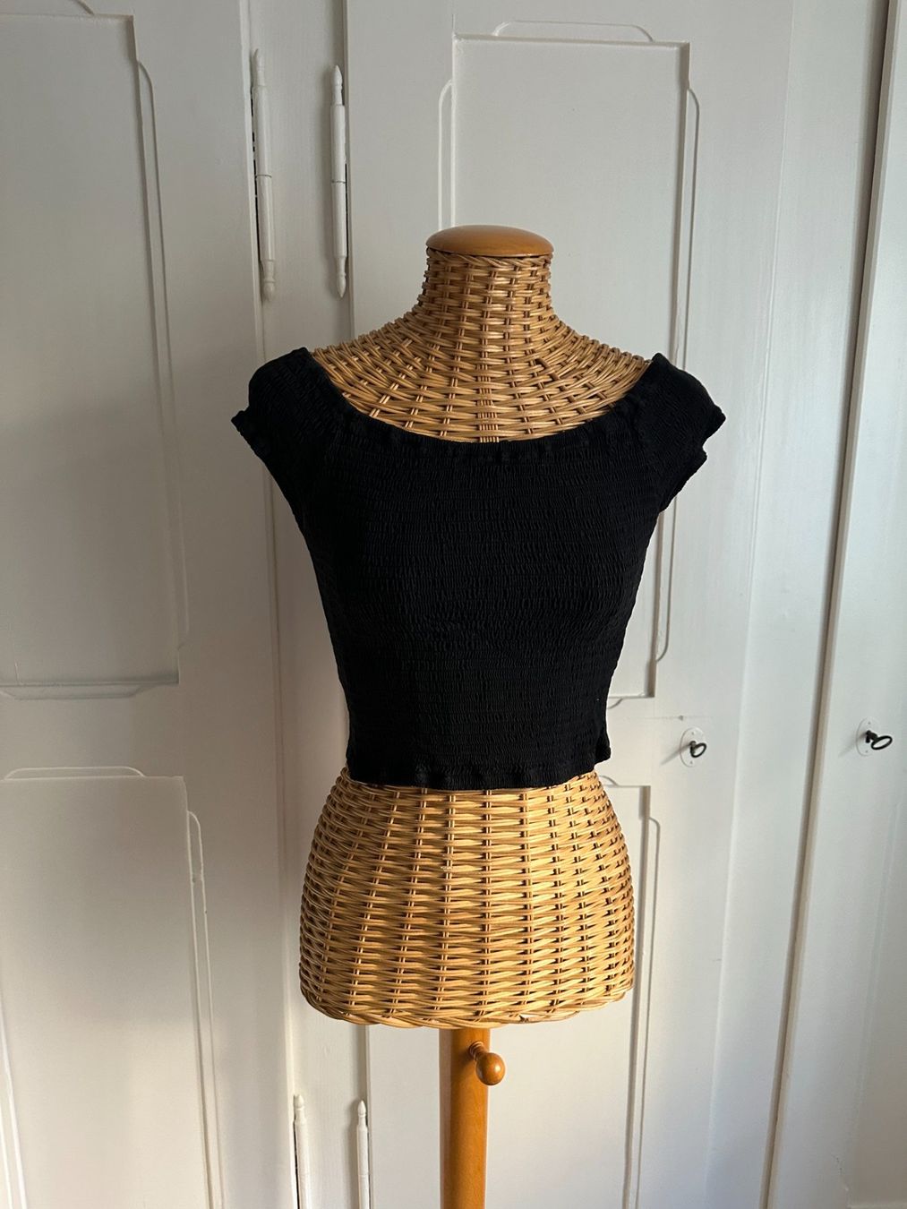Brandy Melville Top: BRANDY MELVILLE - Top schwarz XS/S – Usato da Zürich venduto da Diazaio
