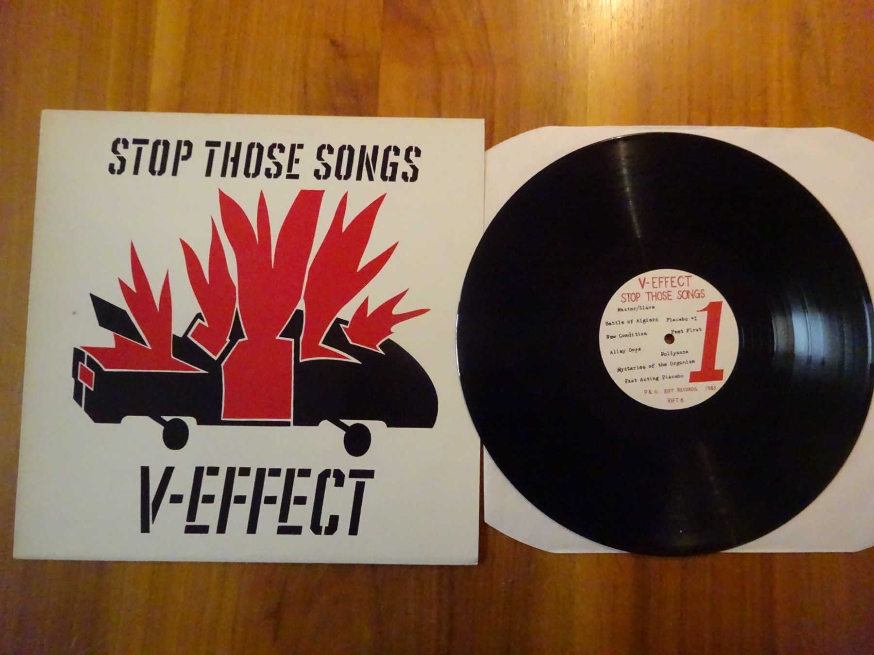 Schallplatten: V-EFFEKT ** STOP THOSE SONGS ** US POST PUNK – Gebraucht aus Luzern von xrayspex99 1