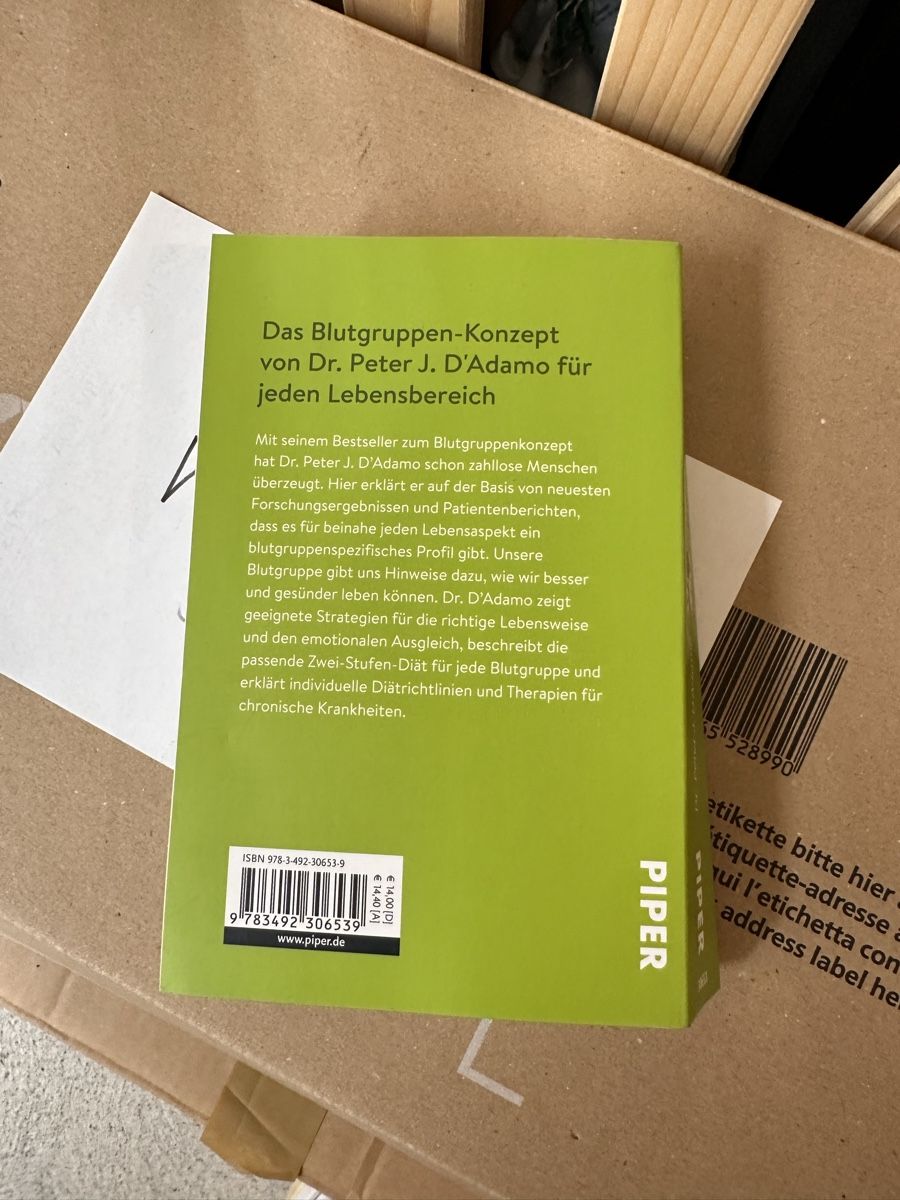 Libri: 4 Blutgruppen richtig leben – Nuovo (secondo la descrizione) da Oberurnen venduto da jasmin2fel 1