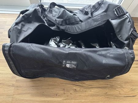The North Face Base Camp Duffel XL Tasche schwarz neu