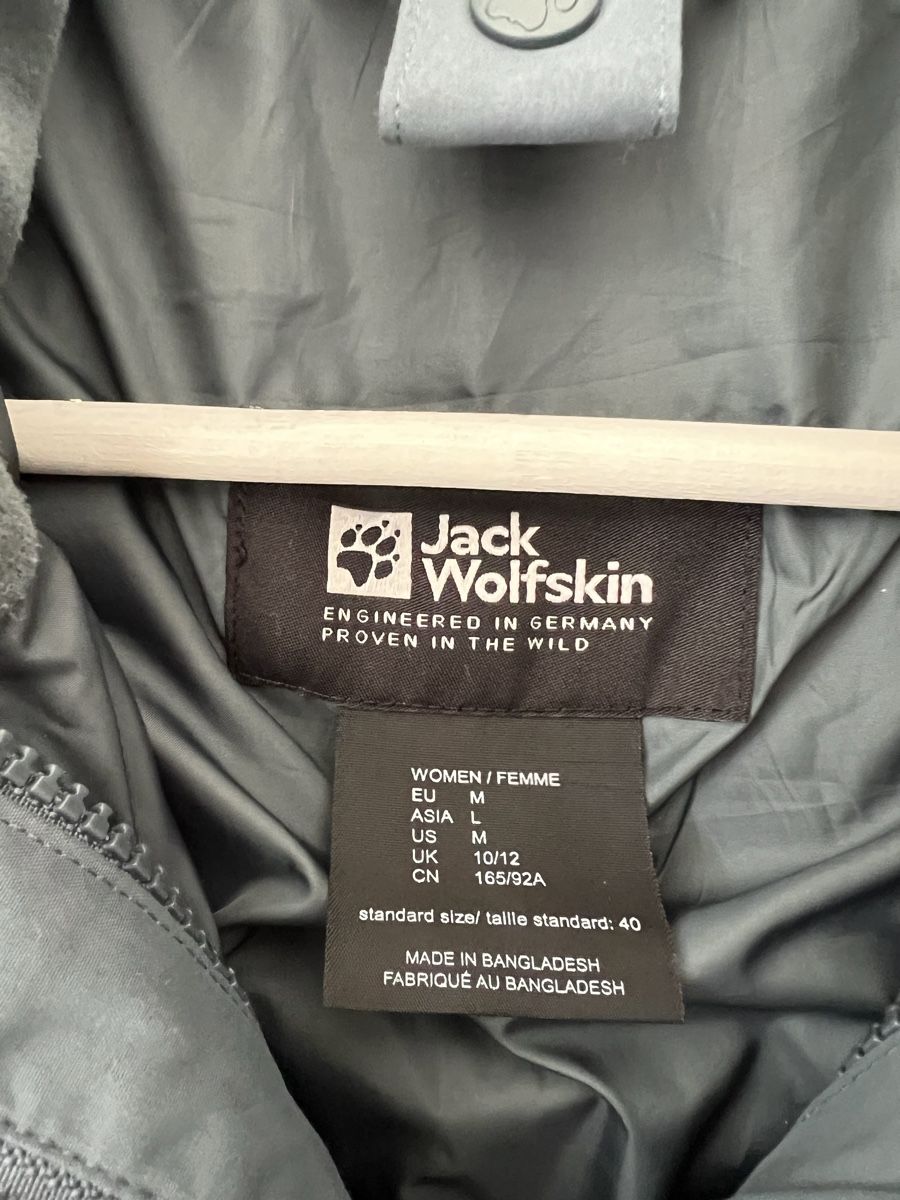 Jack Wolfskin Giacche: Jack Wolfskin Jacke – Usato da Allschwil venduto da Bibi0103 2