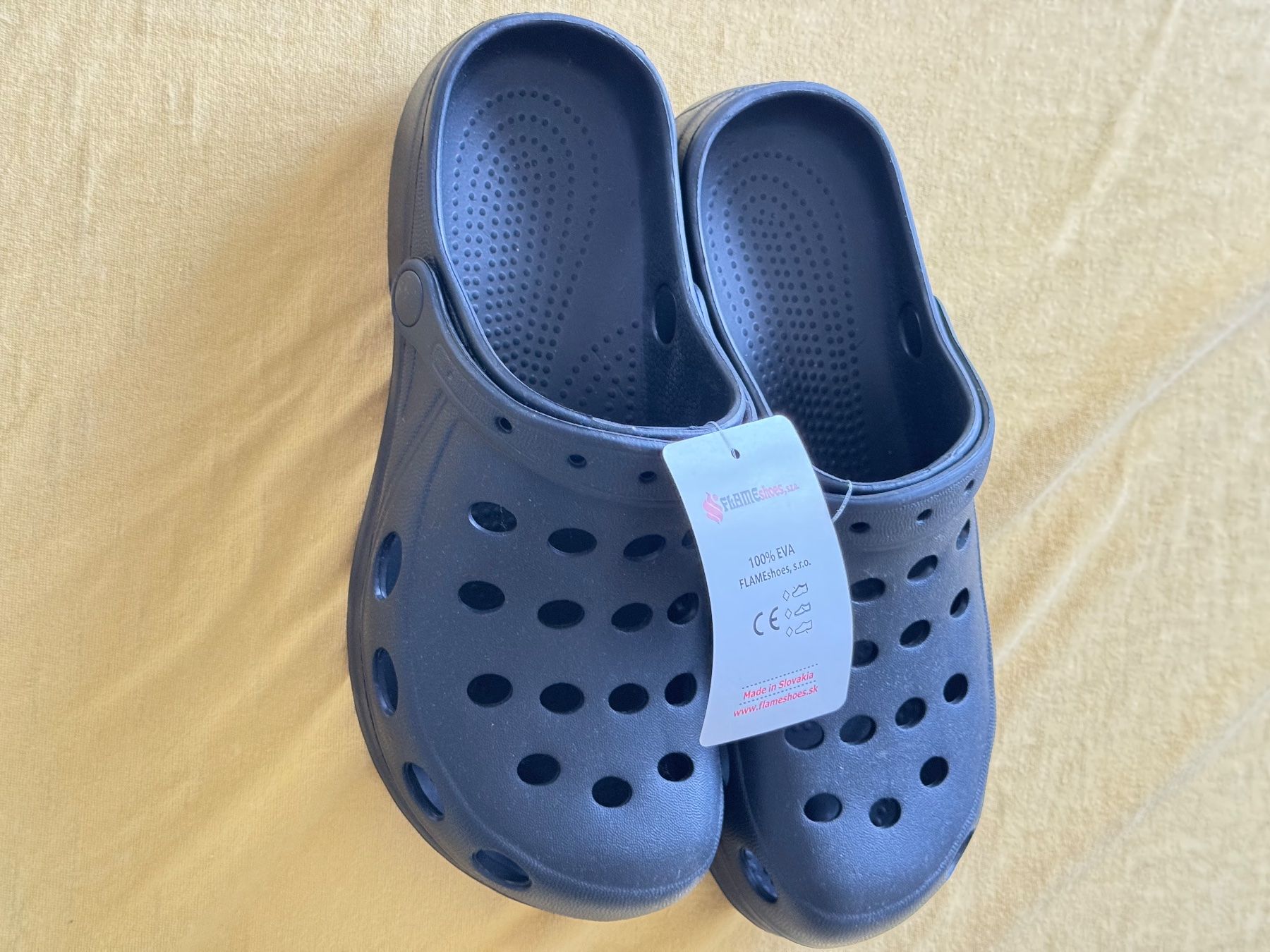 Scarpe da uomo: NEUE Clogs Schuhe 42 nicht original – Nuovo (secondo la descrizione) da Ostermundigen venduto da Gummibaerli63