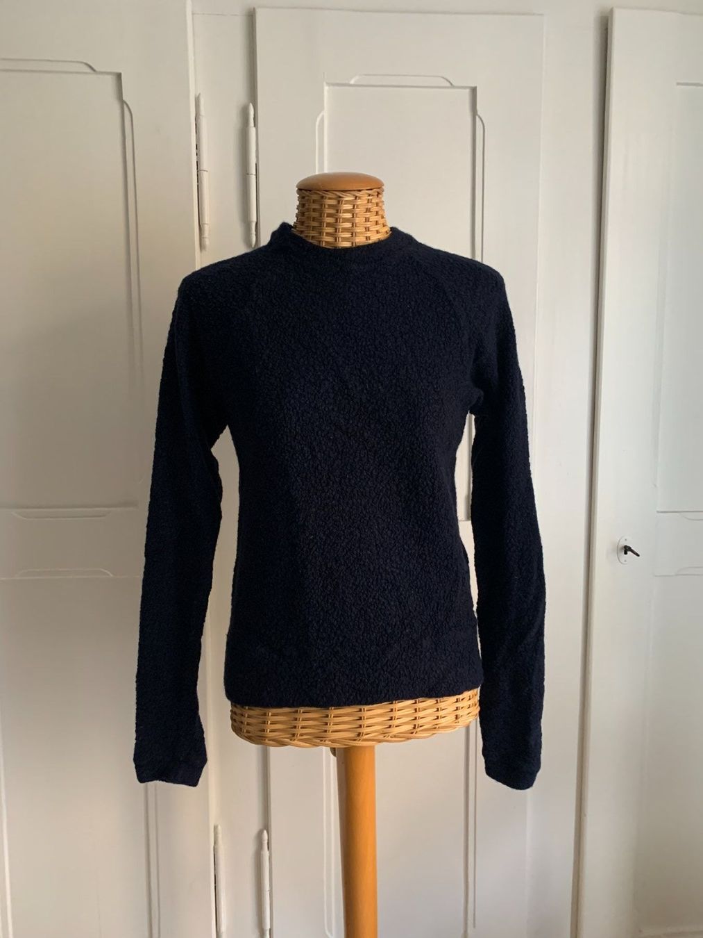 Pulls & Sweat-shirts: Pullover schwarz - S – D'occasion à Zürich par Diazaio