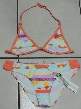 ☆★ NEUF ★☆ O’Neill Bikini T: 176