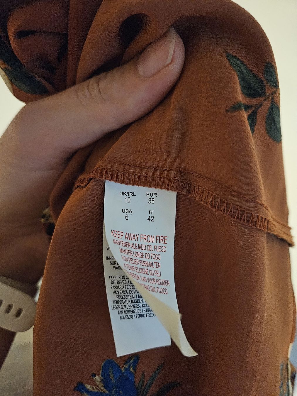 Camicette: Wickel Bluse mit Blumen Print,, Grösse 38 – Usato da Bern venduto da TroeS 4