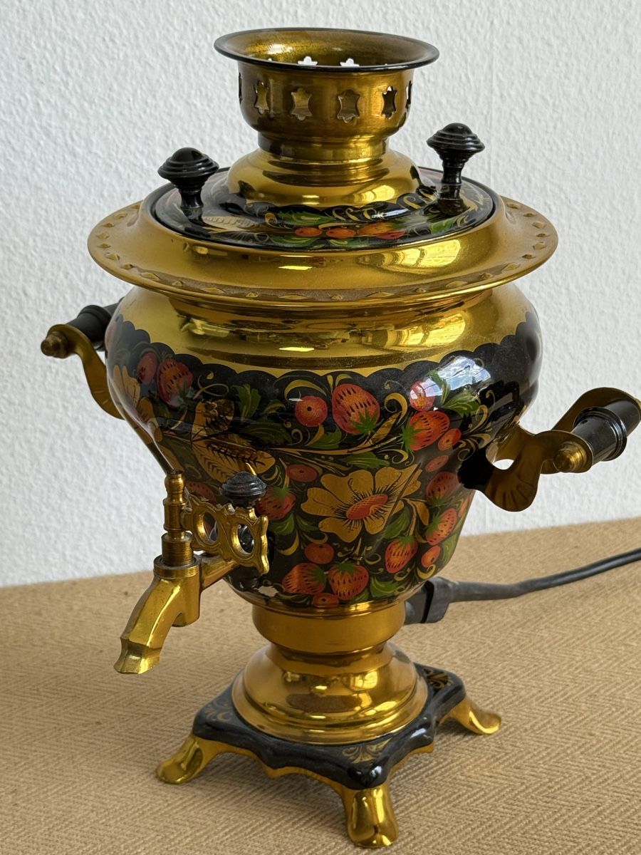 Teekannen: Russischer elektrischer Samowar Vintage – Gebraucht aus Konolfingen von petzipetz 1