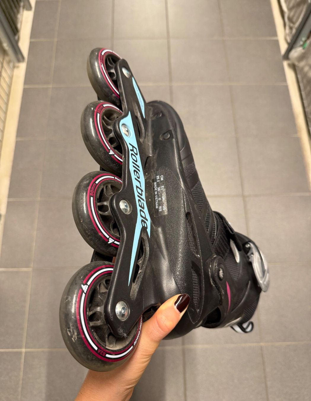 Inline-Skating & Rollschuhe: Inline Skates Rollerblade Gr. 39 – Gebraucht aus Luzern von Ohana18 3