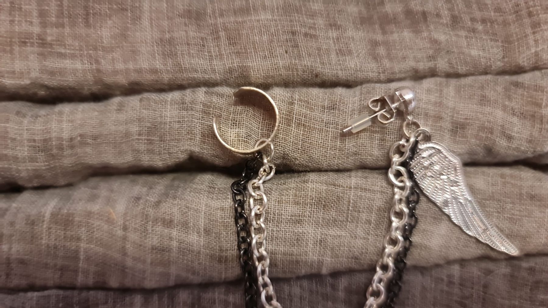 Orecchini pendenti & Orecchini a lobo: Ohrstecker Flügel mit Ear Cuff  – Usato da Toffen venduto da Gwunderegge77 1