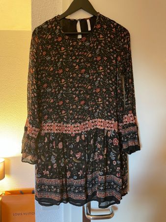 Kleid mit Muster von Pepe Jeans / Gr. M