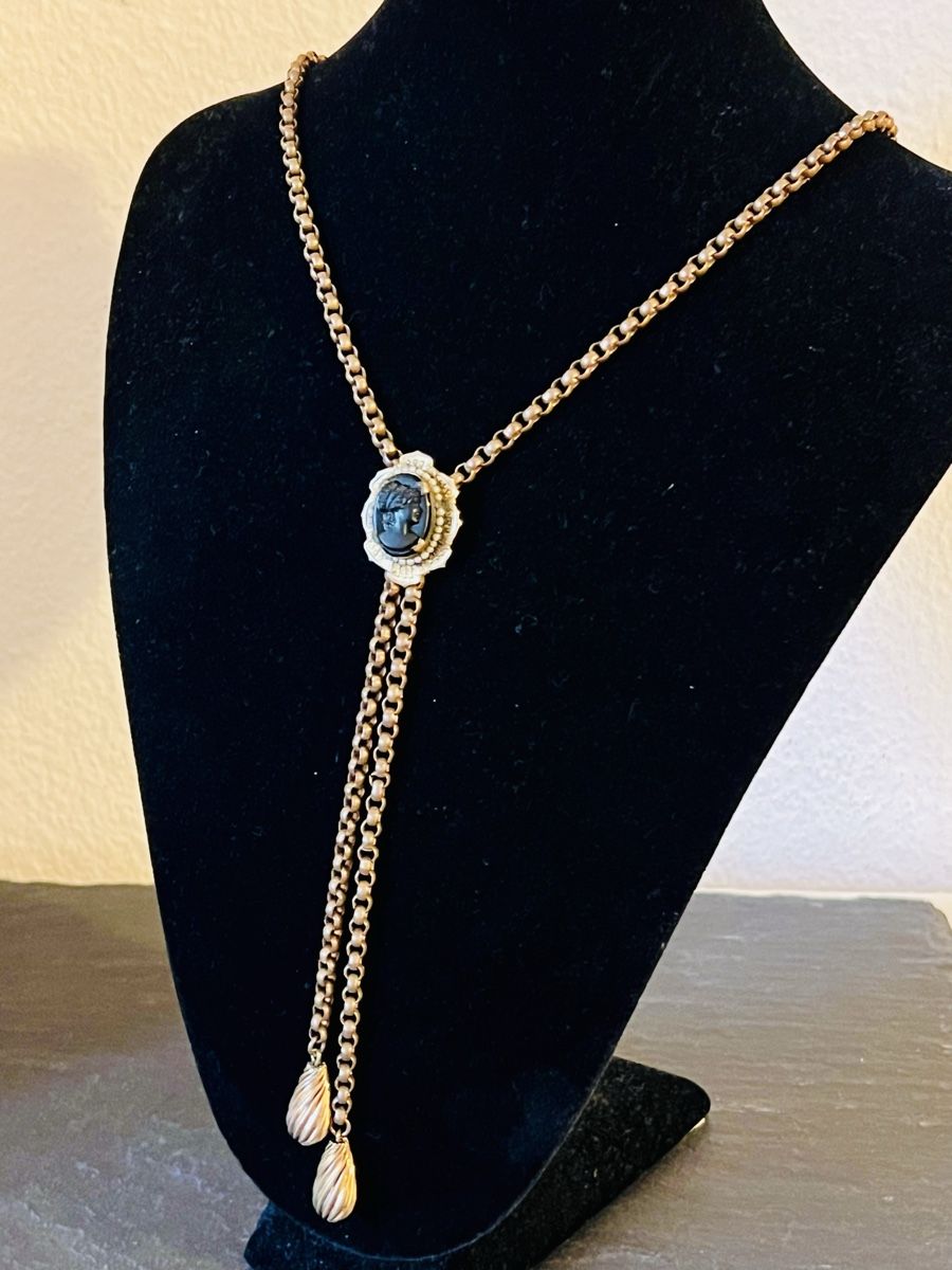 Catenine: Victorian Cameo Necklace – Usato da Rüschlikon venduto da topswissvintage 2