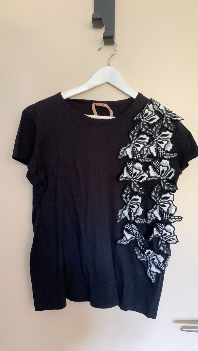 T-shirt: Tshirt N21, Gr. M – Usato da Schliern b.Köniz venduto da Nikk0tin