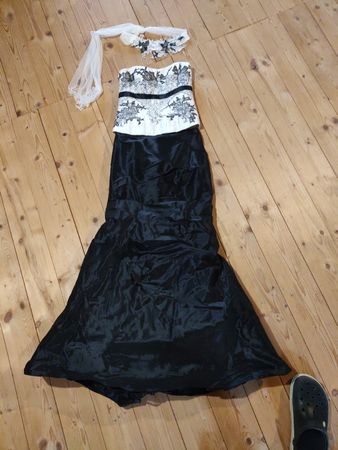Abendkleid Linea Raffaelli schwarz weiss Grösse 38 
