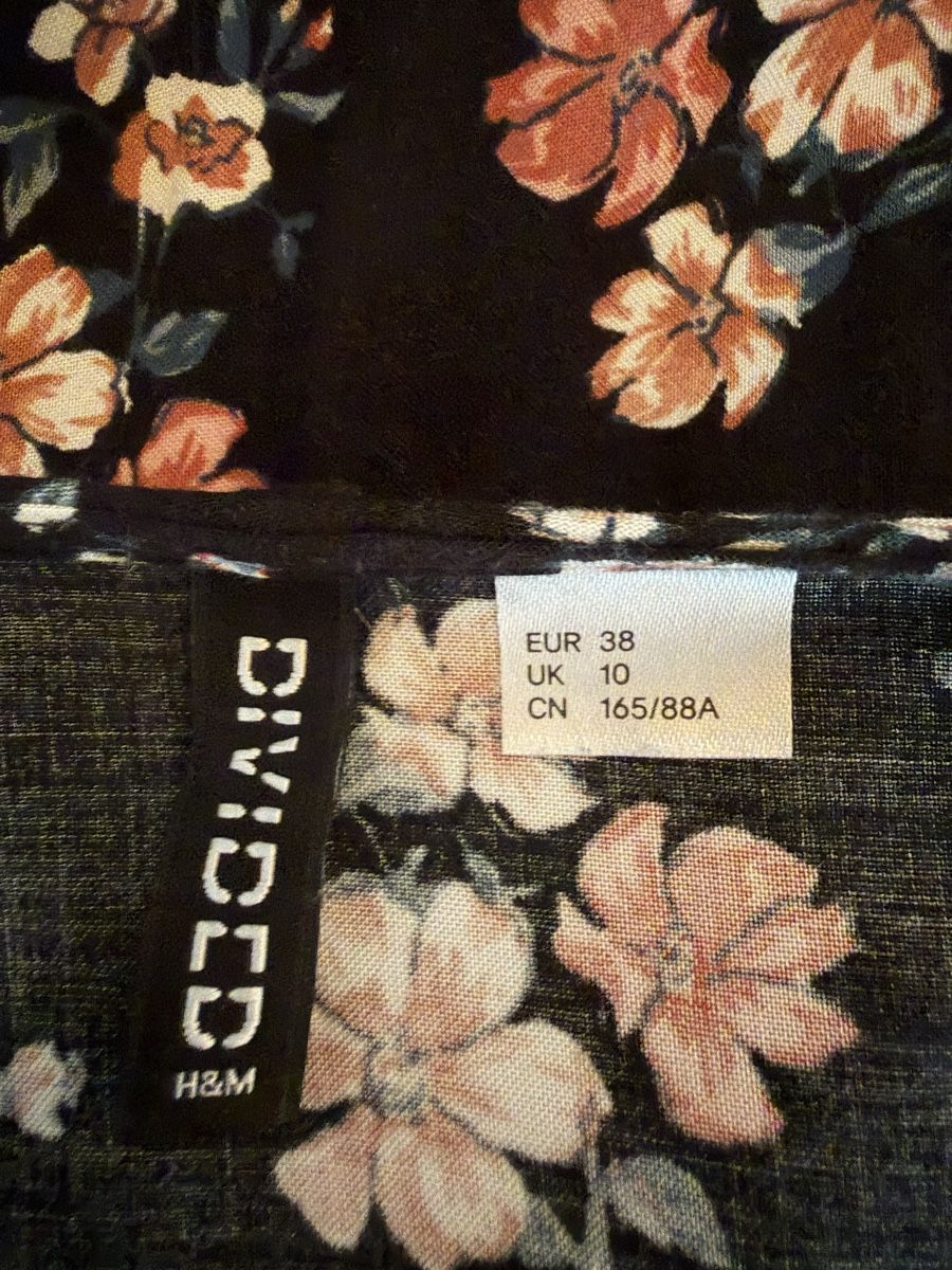 H&M Kleider: Kleid schwarz geblümt – Neu (gemäss Beschreibung) aus Frümsen von laura002 2