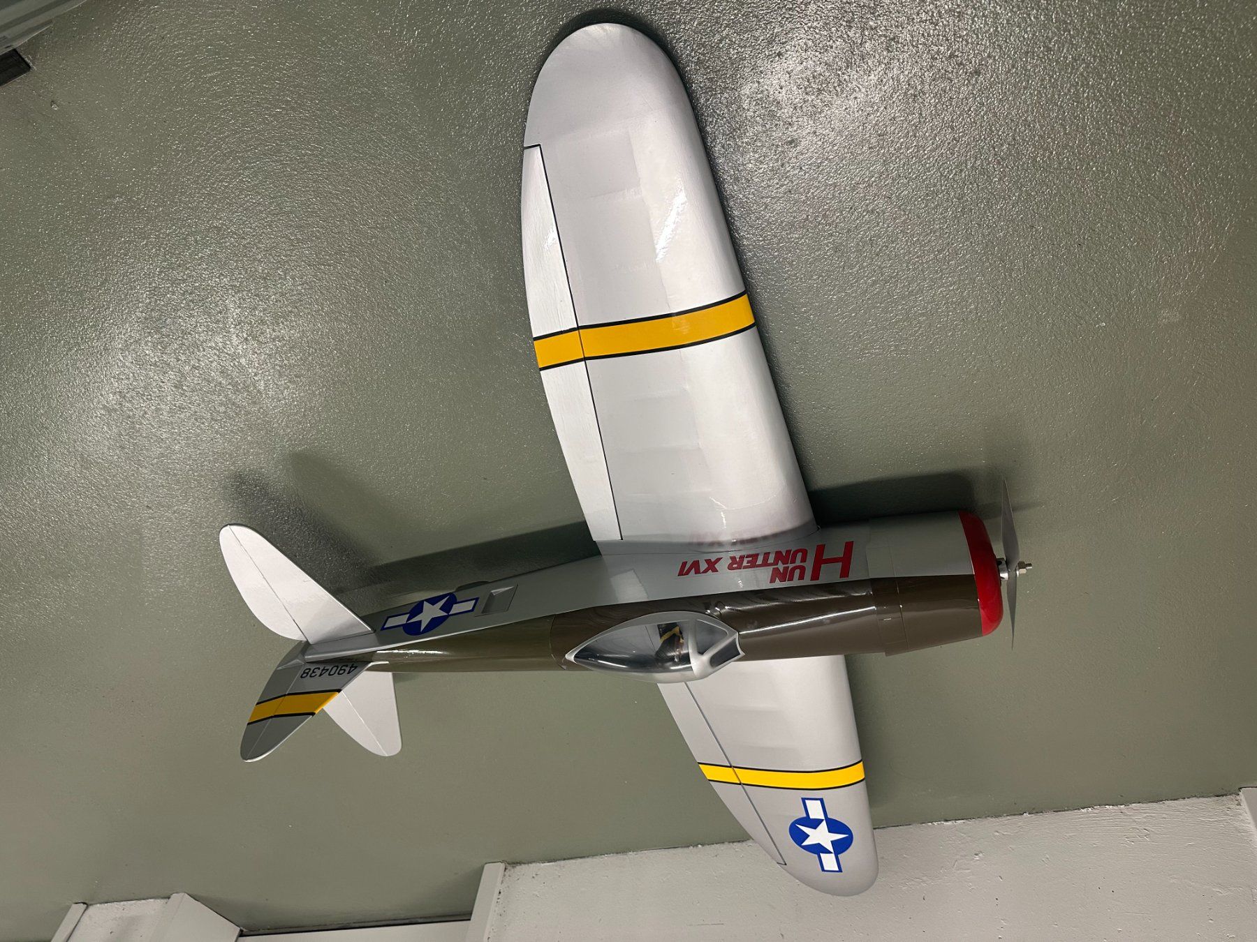 Modellismo RC: FunScale P-47 von Hangar 9 – Difettoso da Untersiggenthal venduto da B999999 1
