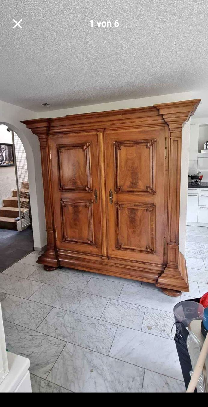 Schränke: Barock Schrank – Gebraucht aus Azmoos von Jadejo