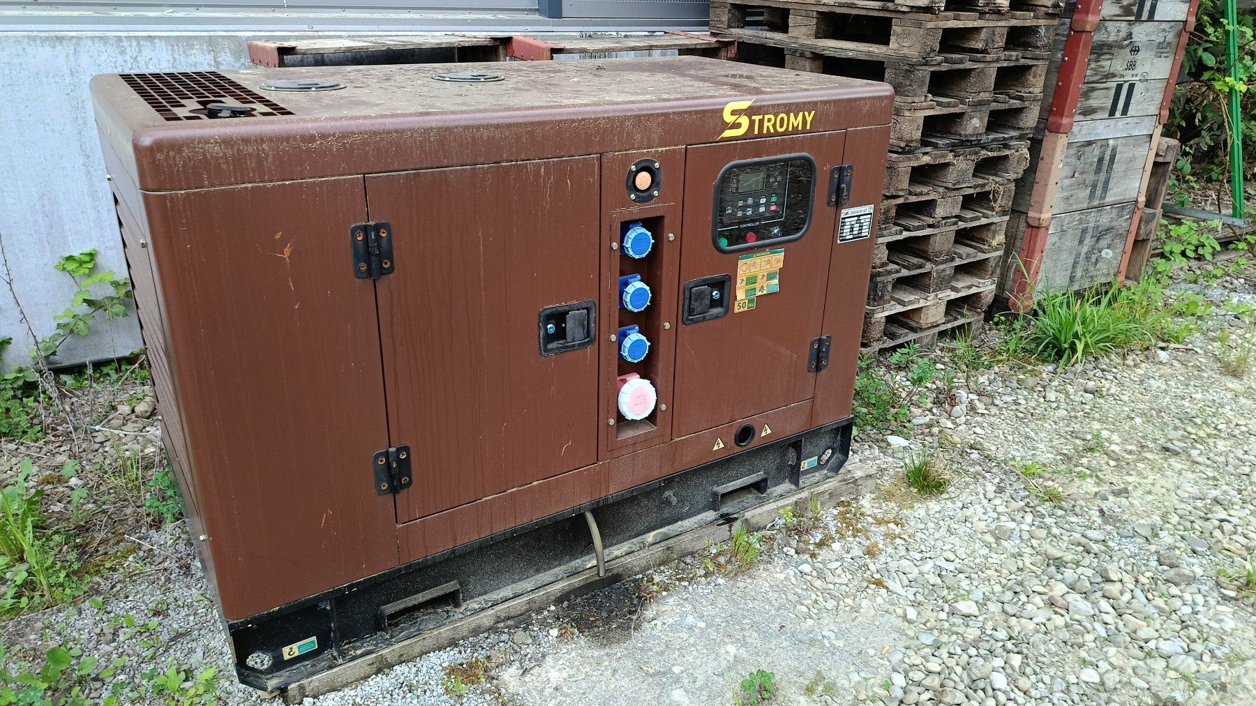 Generatori di corrente: Diesel Gernerator Electrostart – Usato da Wittenbach venduto da Aberanders 7