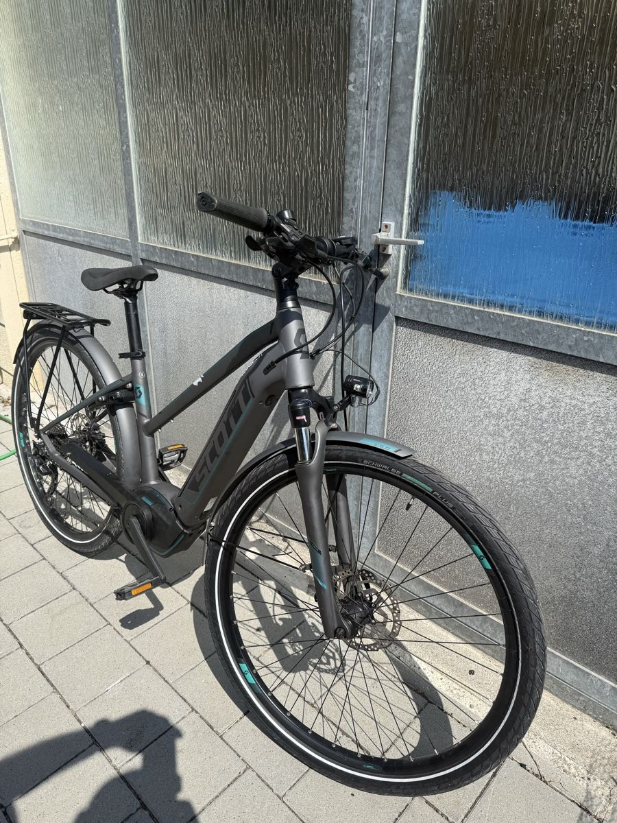 Scott Biciclette: Scott Damen E-Bike mit Bosch Performance Line Motor  – Usato da Oberentfelden venduto da speed_71 9