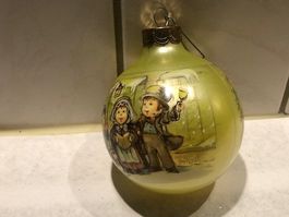 Hübsche, Weihnachtskugel "Hallmark" 1988 mit Wintermotiv