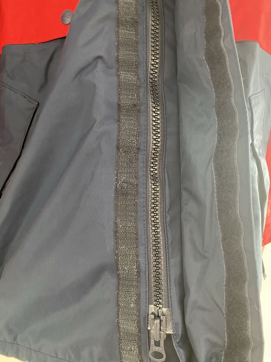 Helly Hansen Jacken: Helly Hansen VINTAGE JACKE – Gebraucht aus Opfikon von Luis144 9