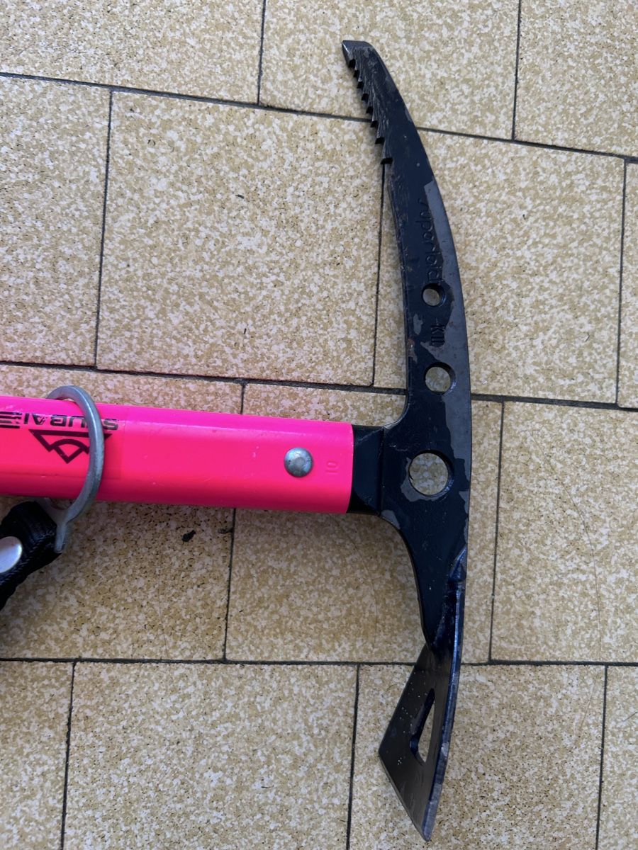 Kletterausrüstungen: Eispickel Stubai Pink Gebraucht – Gebraucht aus Zürich von ann_9fv5 1
