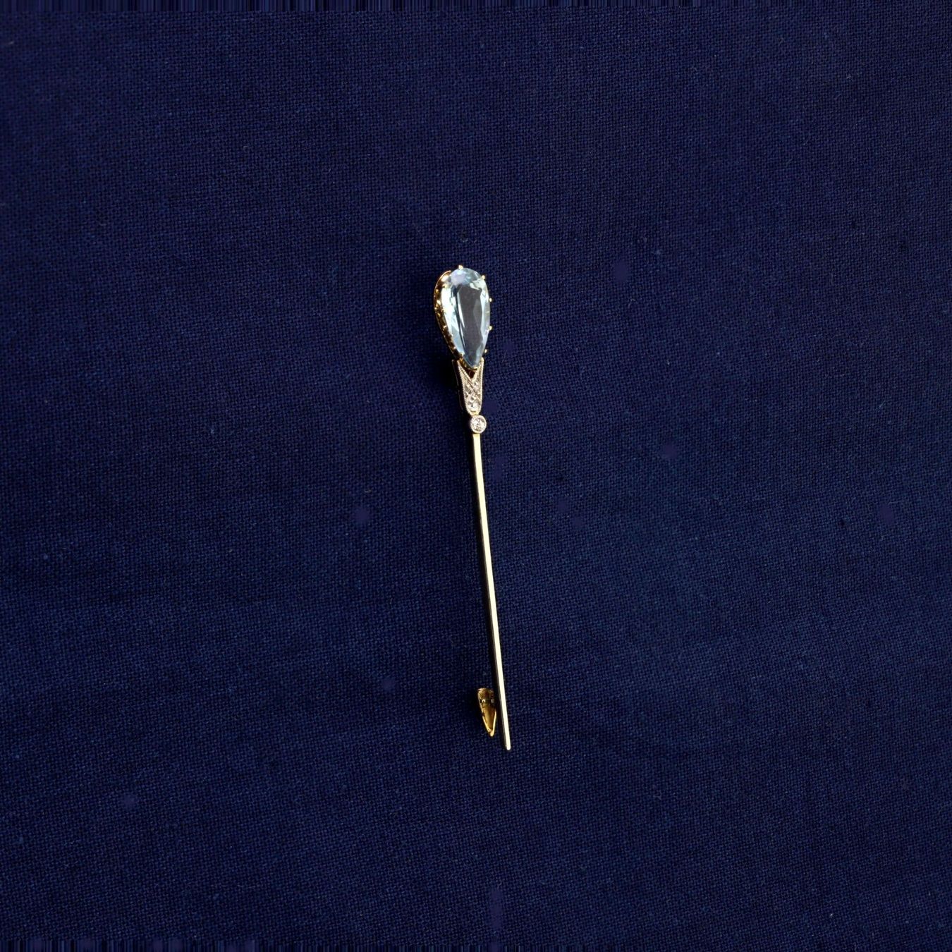 Spille & Fermagli: Aquamarin Diamant Brosche – Usato da Zürich venduto da Vintage-Jewellery 1