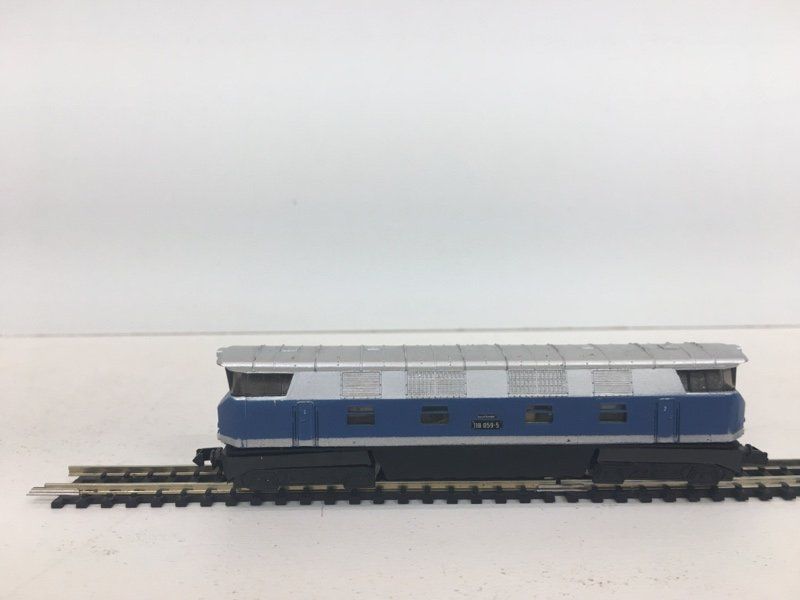 Piko Modellini di ferrovie: Spur N Piko  5/4124 DR BR188 Blau – Usato da Büsserach venduto da ModellbahnDepot 3