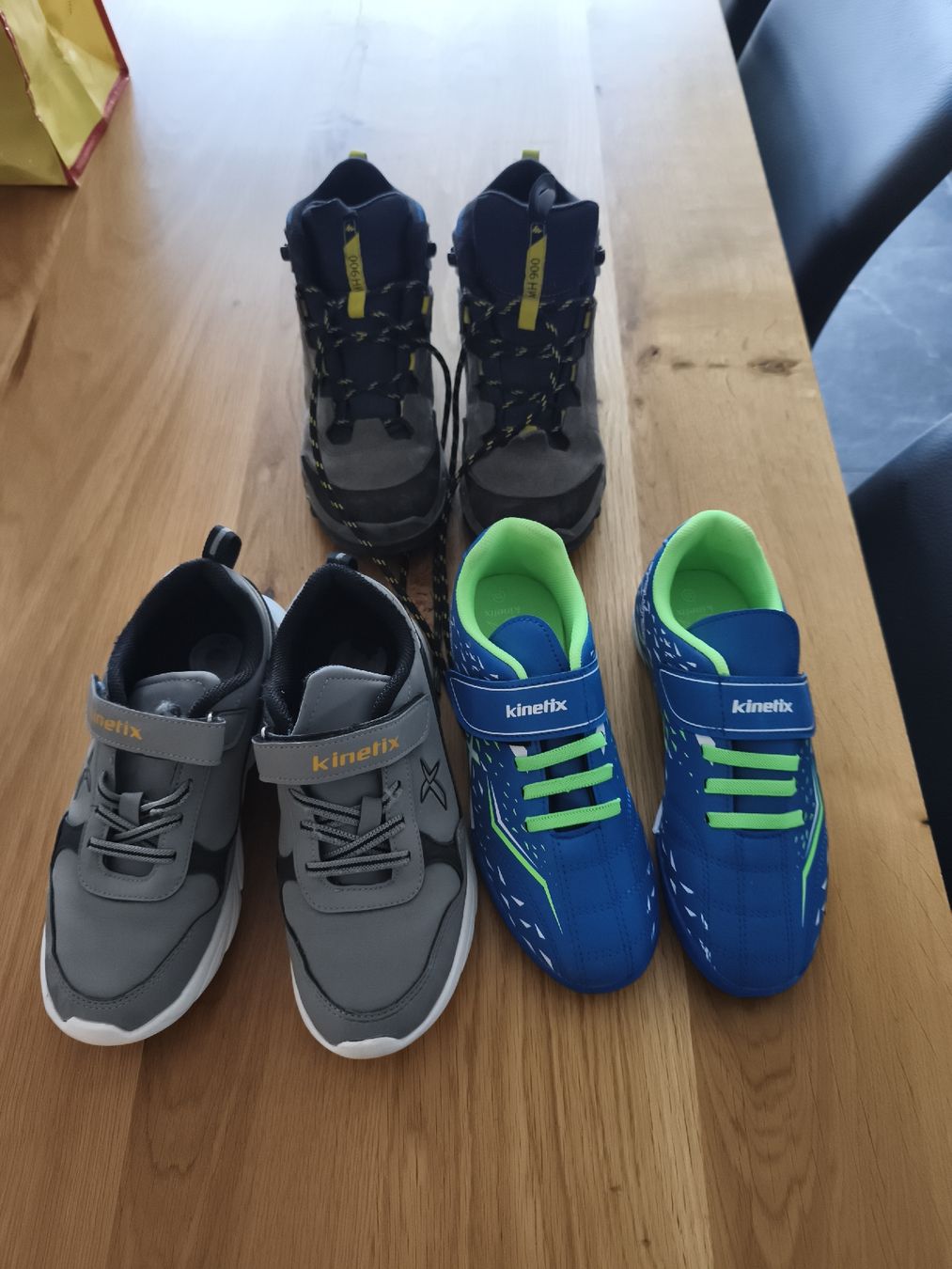 Schuhe für Jungen: Kinderschuhe Junge  – Gebraucht aus Rubigen von HEIDA_82
