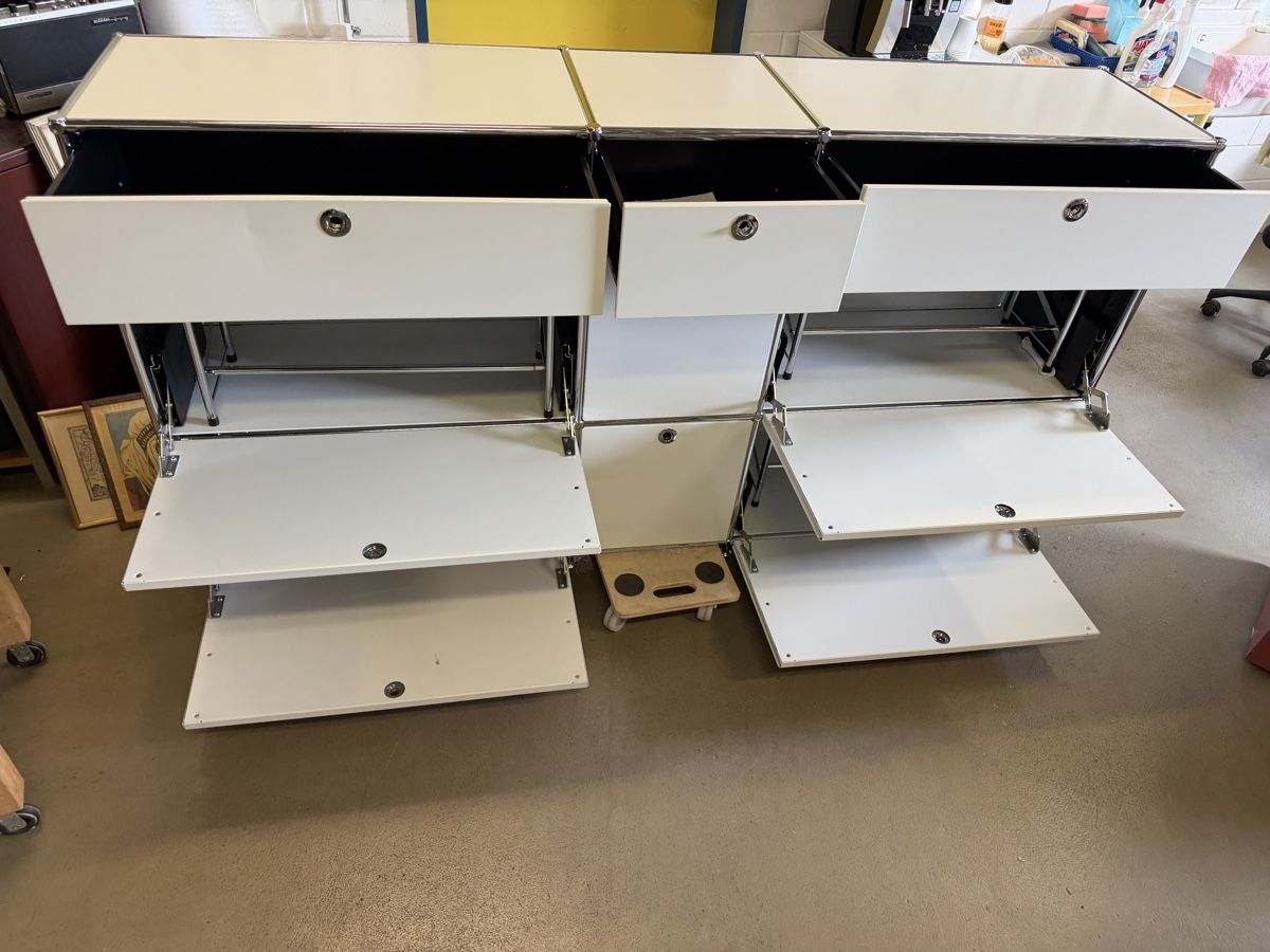 Cassettiere: Flexcube Neuwertig Design Möbel – Usato da Strengelbach venduto da RaenAntikDesign 5