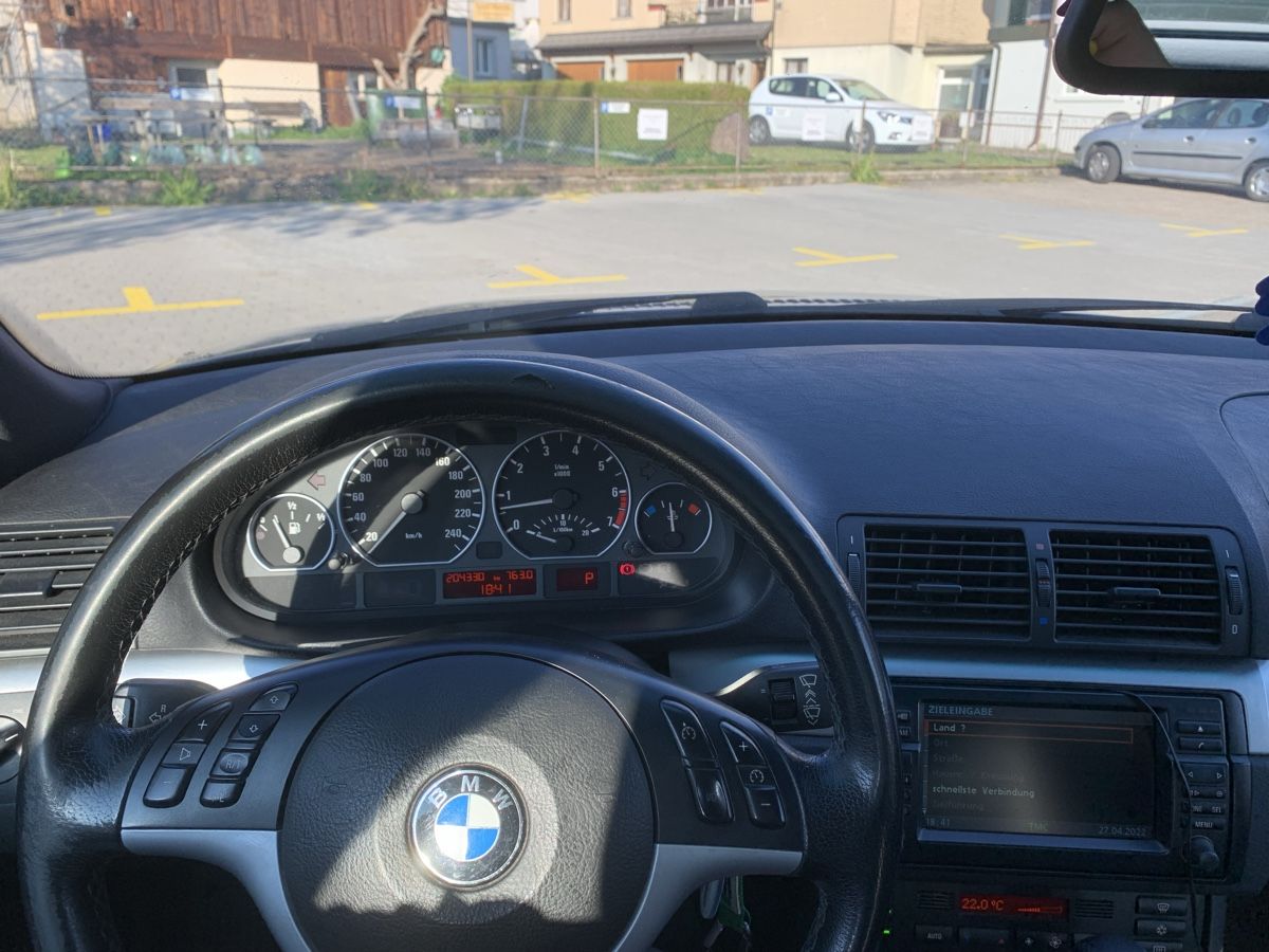 BMW Automobili: BMW 330XI – Usato da Uznach venduto da MarcE04 6