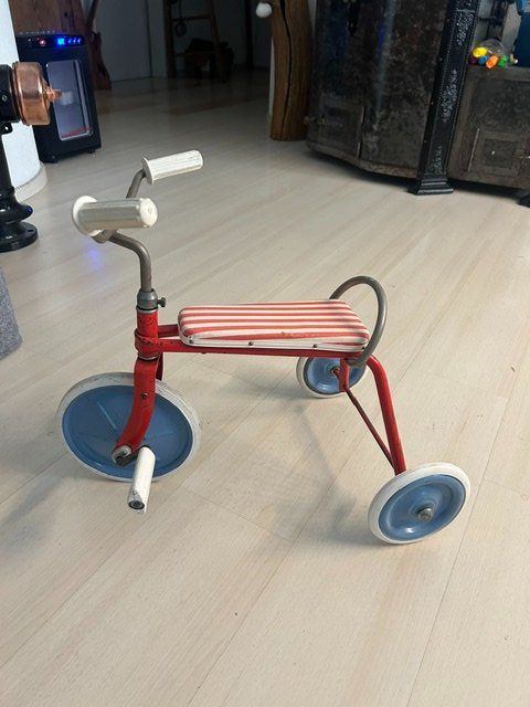 Veicoli per bambini: Retro Dreirad Kinder Velo Vintage – Usato da Wangen ZH venduto da Brihint