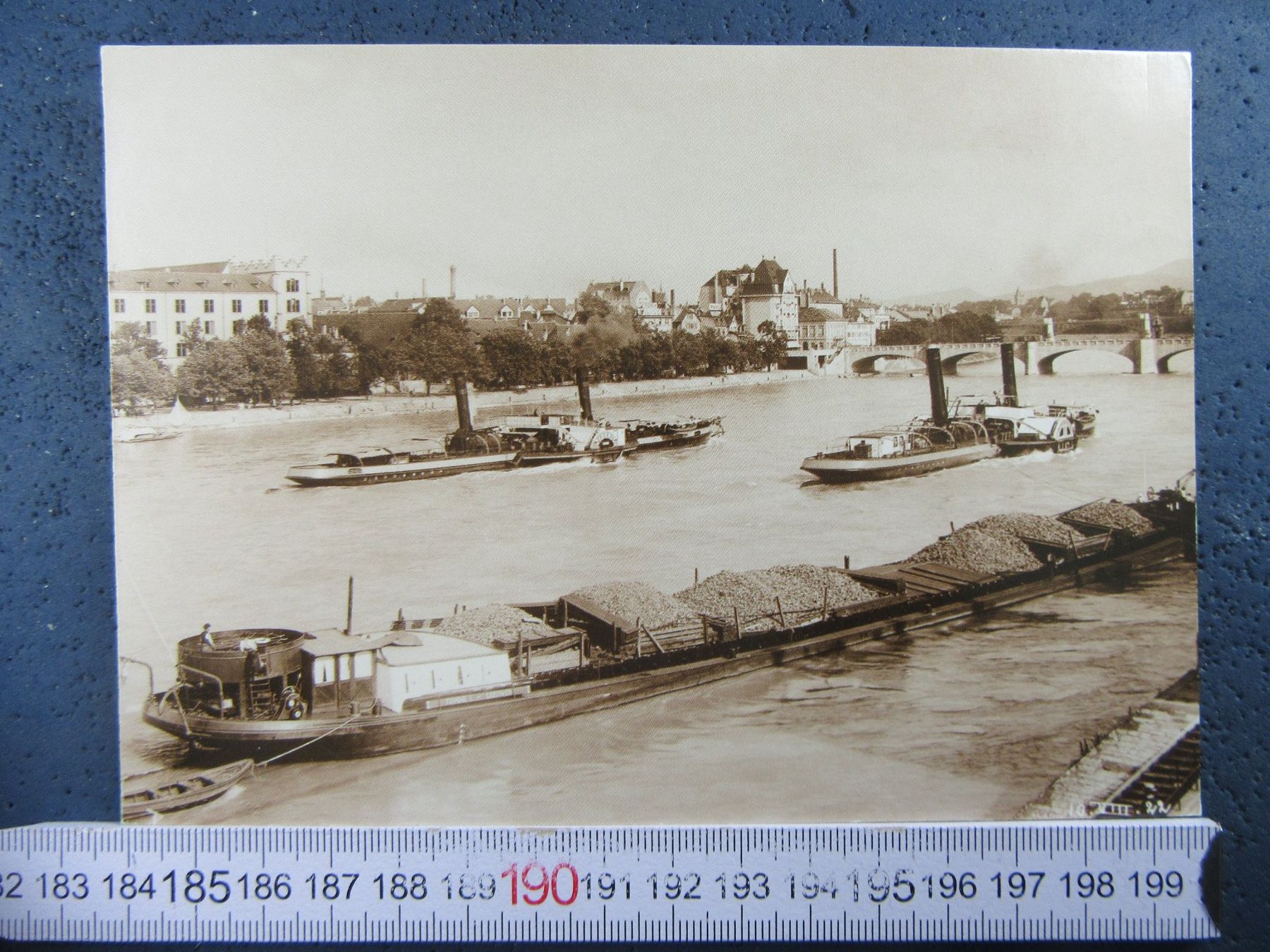 Cartoline postali: BASEL  SCHLEPPKAHN UND 2 SEITENRADSCHLEPPDAMPFER REPRO 1922 – Usato da Ettingen venduto da Hausi4711