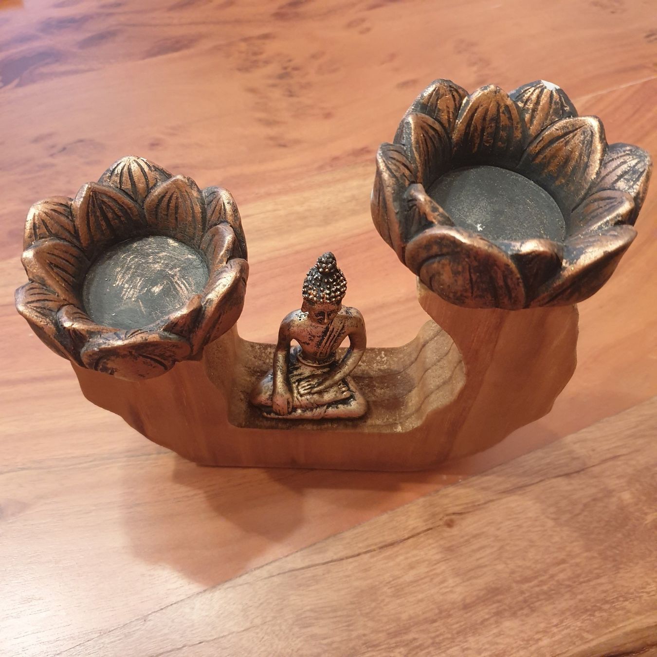 Portacandele: Teelichthalter Buddha, Echtholz, neu – Nuovo e nell'imballaggio originale da Neuendorf venduto da DeSiriA 2