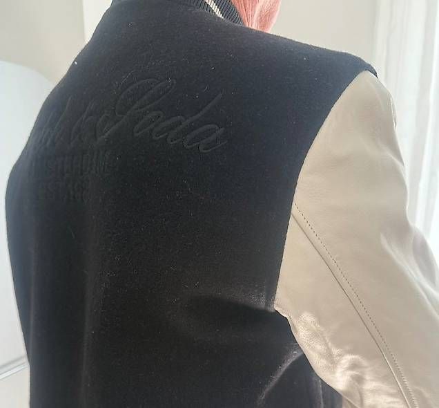 Jacken: College-Jacke  – Neu und originalverpackt aus Bellinzona von Moetzi1 1