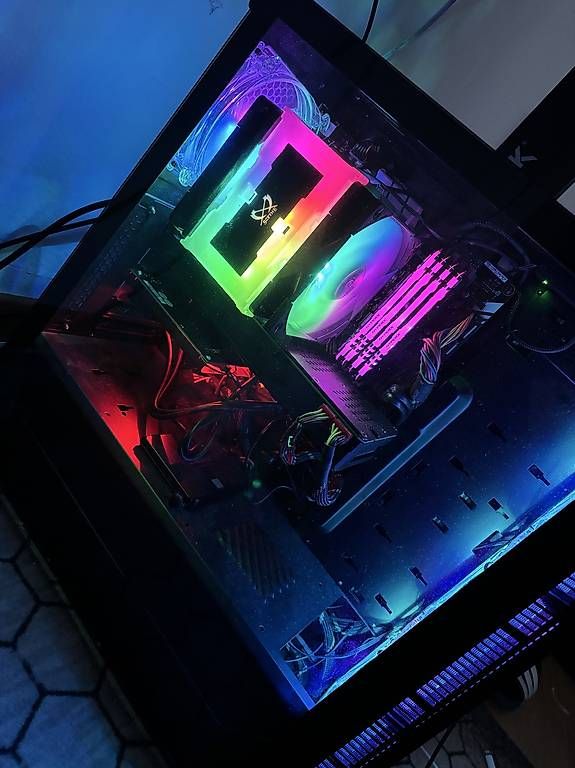 PCs: Gaming Pc komplett Set – Gebraucht aus Stein am Rhein von Marekk. 3