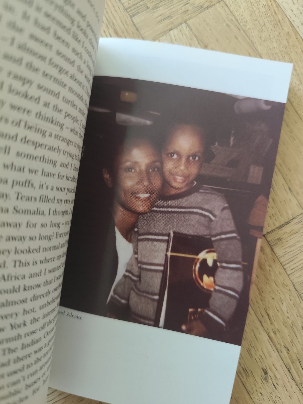 Libri: Desert Dawn by Waris Dirie, good condition, rare book – Usato da Mägenwil venduto da VintageGirly 4
