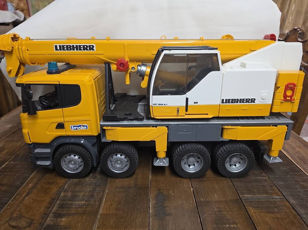 Kit di modellismo & Modellini statici: Vendo Camio Gru – Usato da Giubiasco venduto da blackvette72 2