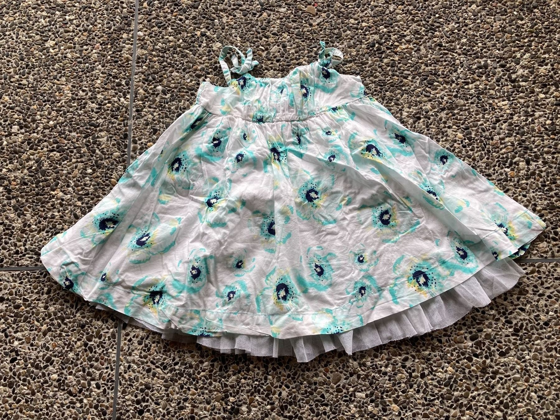 Vestiti & Gonne: Röckli, Kleid Gr. 92 – Usato da Aetingen venduto da Nadinsky