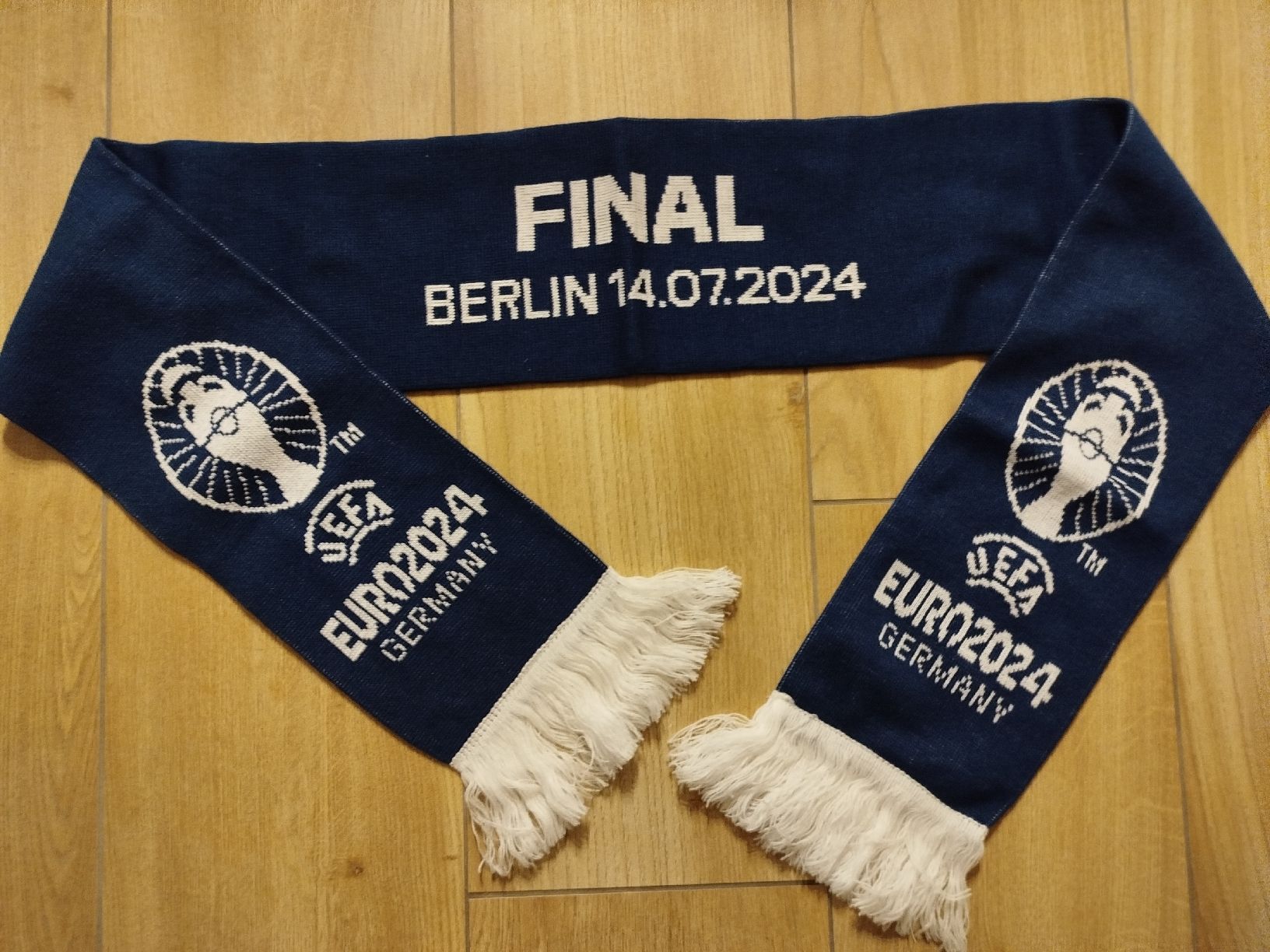 Schals: écharpe Final Euro 2024 football – Gebraucht aus Genève von Octo-puces