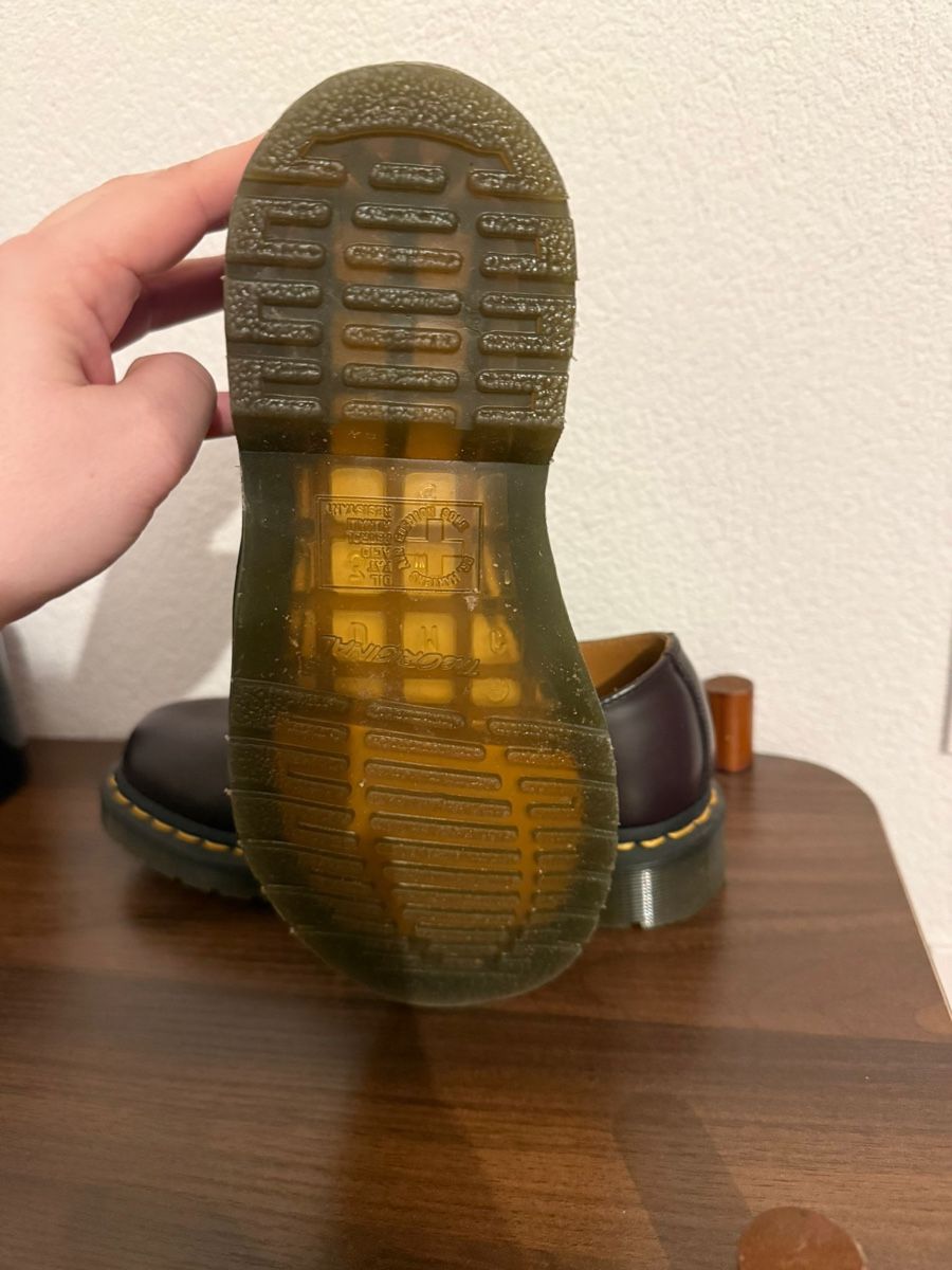 Dr. Martens Herrenschuhe: Doc Martens Bordeaux, Taille 36, neuves – Neu (gemäss Beschreibung) aus Yverdon-les-Bains von chr_v66q 1