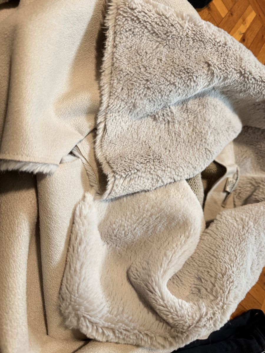 Kleiderpakete: Top Marken Kleiderpaket M/L – Gebraucht aus Grüningen von raulinnyo 4