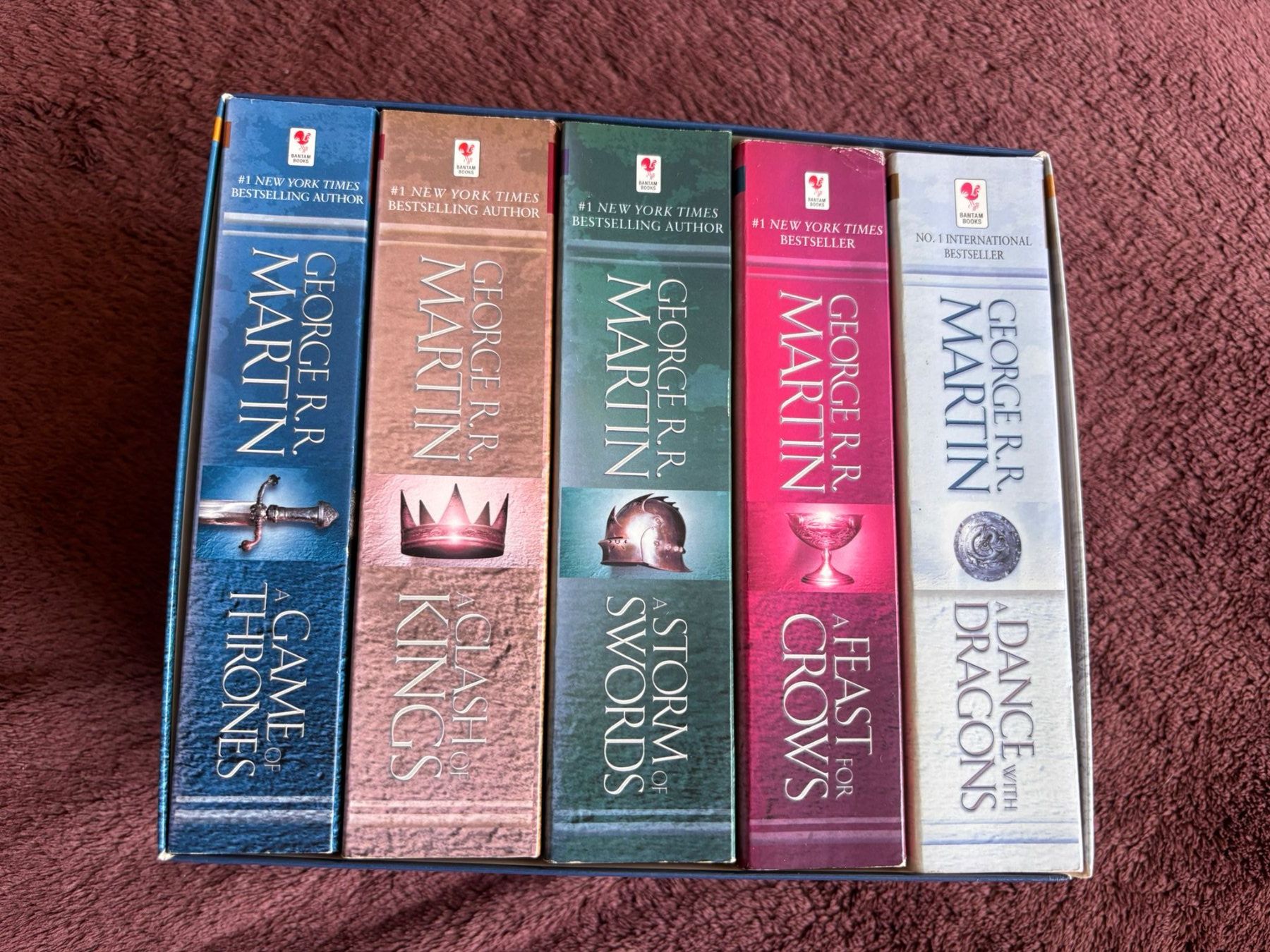 Libri: A Game of Thrones Bücher 1-5 – Usato da Basel venduto da klein.mella